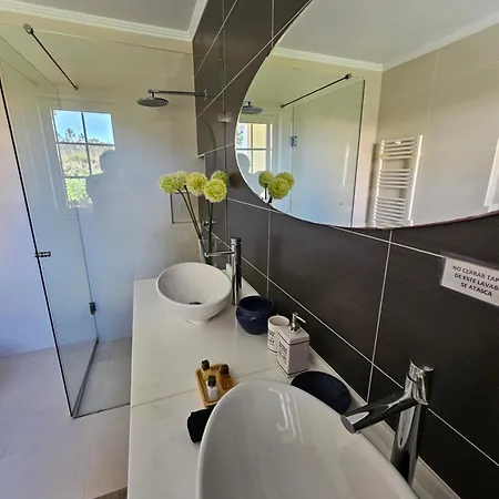 Charming Jarros Private Pool & Golf Villa