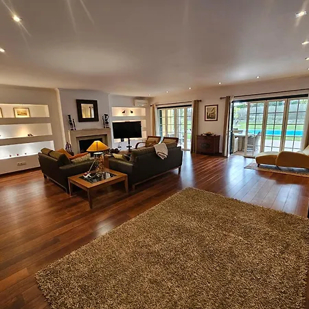 Charming Jarros Private Pool & Golf * Aroeira (Setubal)