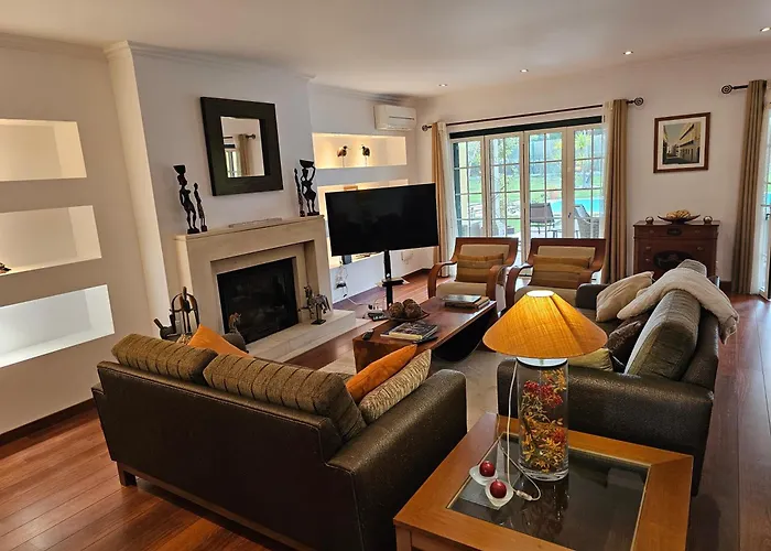 别墅 Charming Jarros Private Pool & Golf