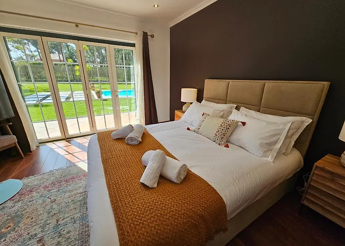Charming Jarros Private Pool & Golf Aroeira (Setubal)
