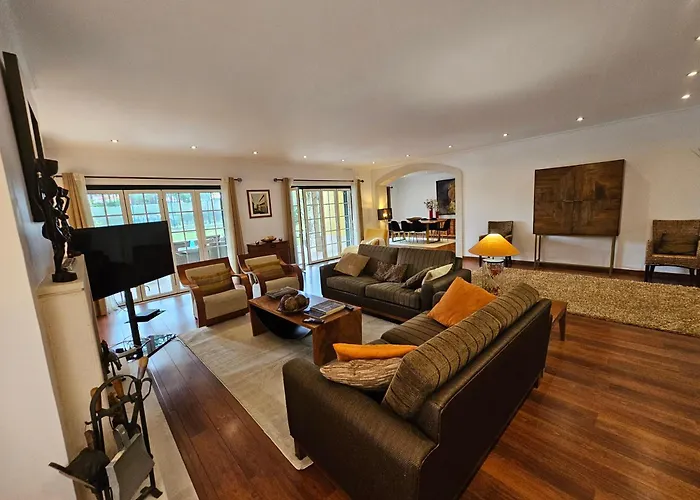 Charming Jarros Private Pool & Golf * Aroeira (Setubal)