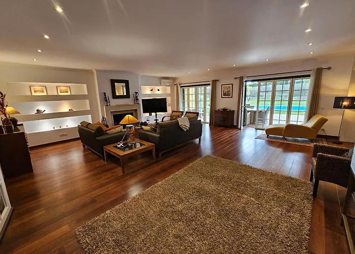 Charming Jarros Private Pool & Golf * Aroeira (Setubal)