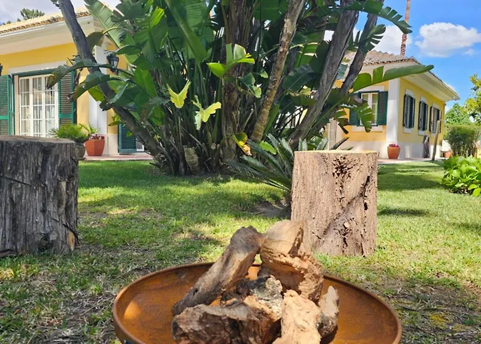 别墅 Charming Jarros Private Pool & Golf Aroeira (Setubal)